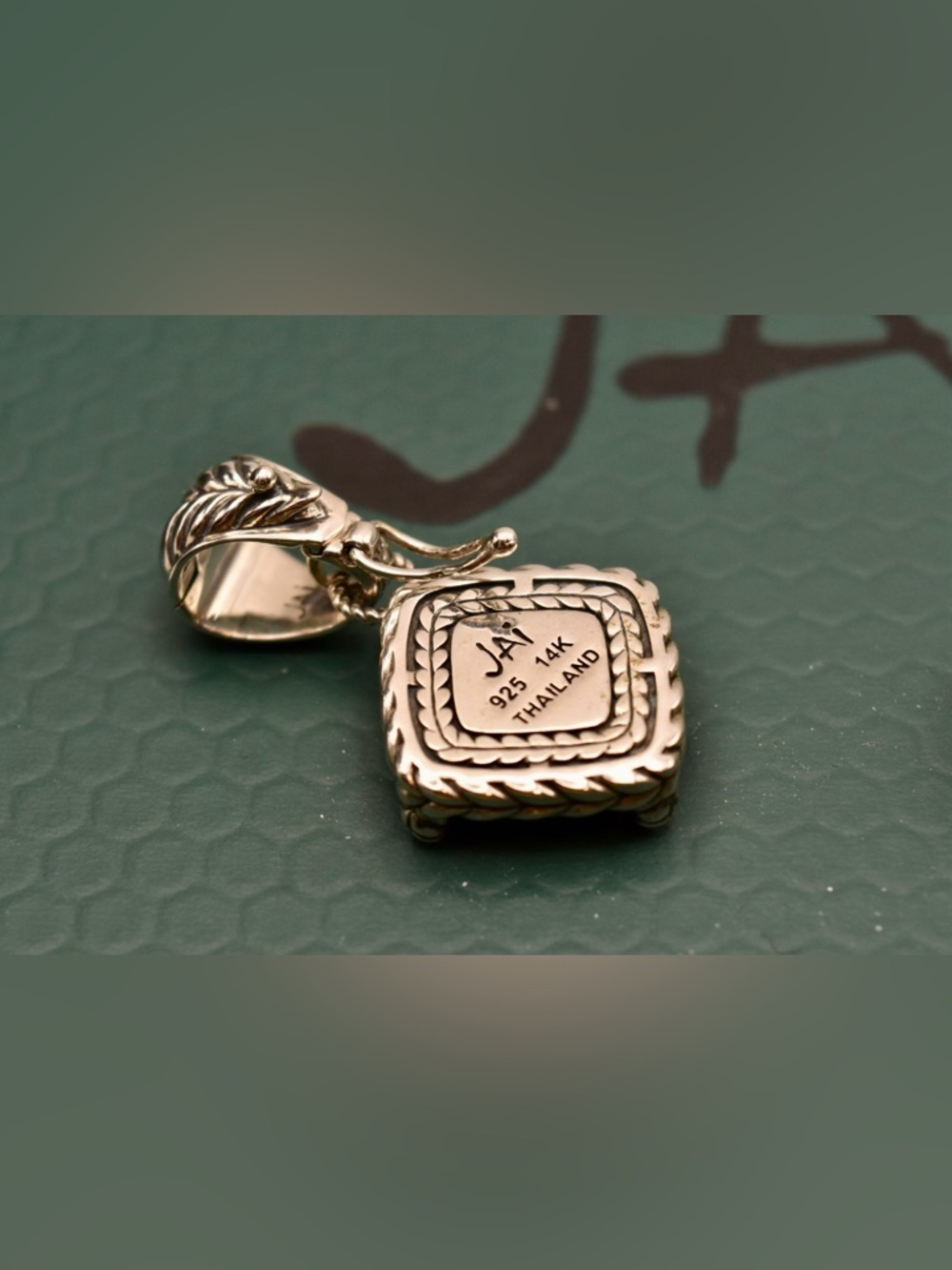 JAI Pendant Enhancer - Picture 3 of 4